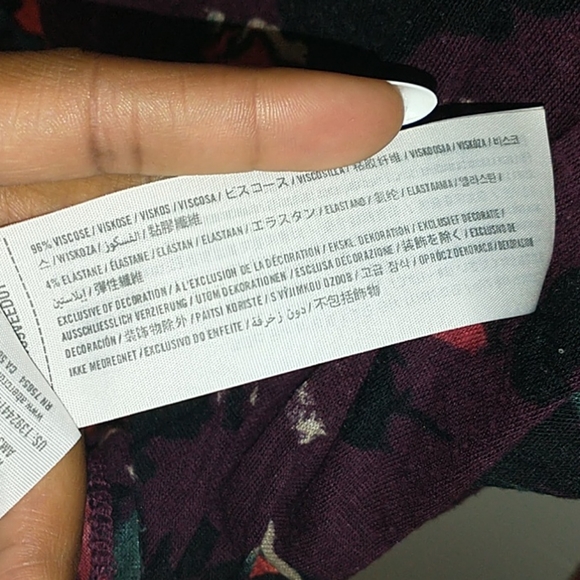 Abercrombie and Fitch floral printed top - Picture 5 of 5